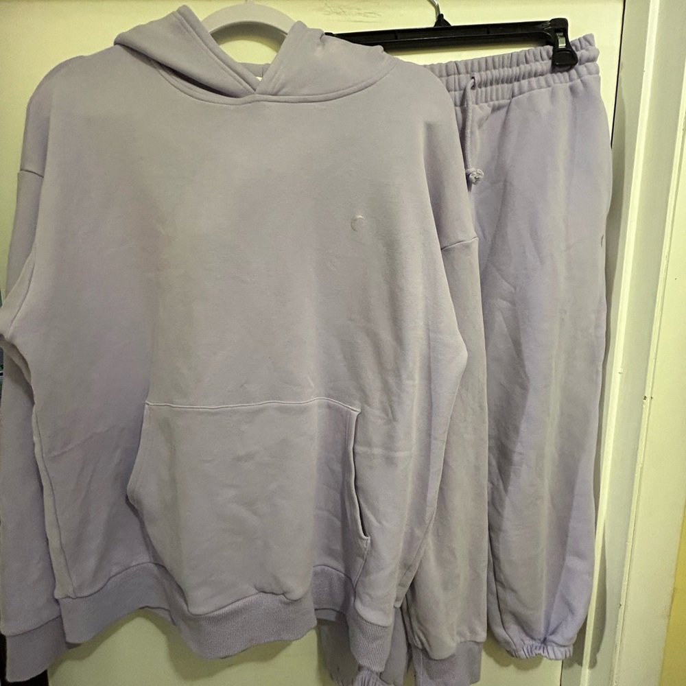 ZYIA Like New Active Fleece Set Light Purple Hoodie and Joggers, XXL & L